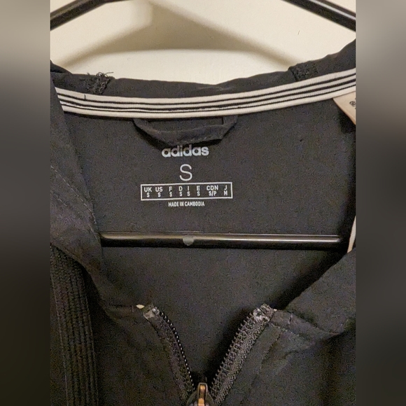 Lightweight Jacket - Picture 3 of 3